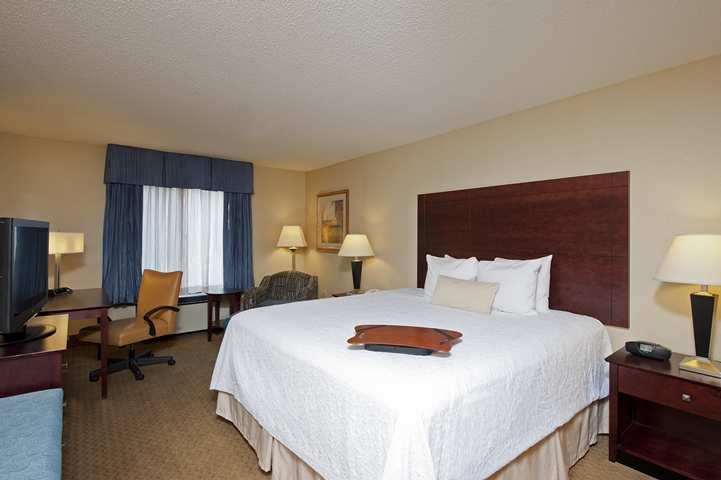 Larkspur Landing South Bend Hotel Phòng bức ảnh